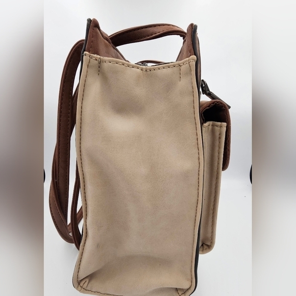 LIZ SOTO Brown/Taupe convertible bag backpack - Picture 12 of 15